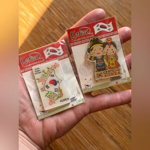 Korea Souvenir Magnet Set - White & Multicolor